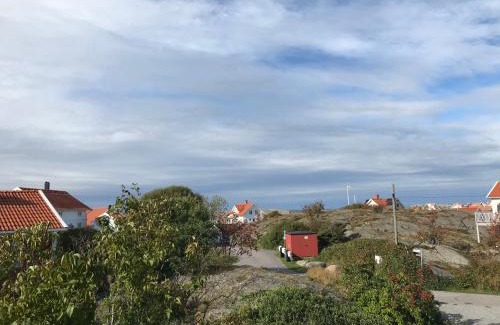 Mollosund Apartment | Kid-Friendly Getaway at Nära Kvarnen-Mollösund Hotel