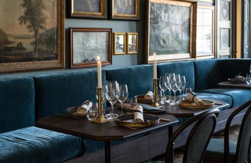 Nasbypark Hotel | Elegant Näsby Slott: Spa Retreat with Pool & Pet-Friendly