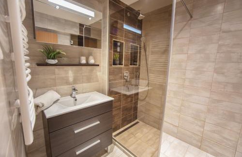 Sarvar Apartment | Child-Friendly Németh Apartman Sárvár: Rated 9/10 by Guests