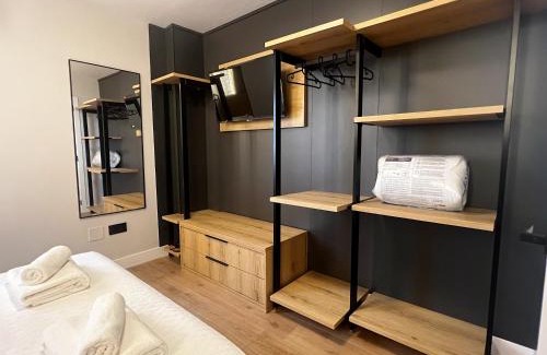 La Coruna Apartment | Pet-Friendly Escape at Nómada Orzán: Your Adventure Awaits