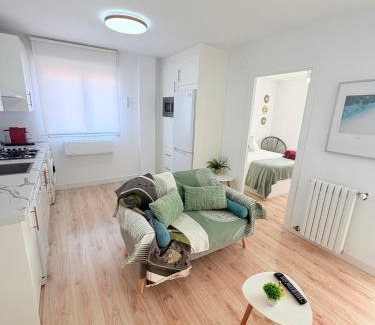 Albacete Apartment | Family-Friendly Nórdico - Apartamentos Birdie, Guest Rated 9.8