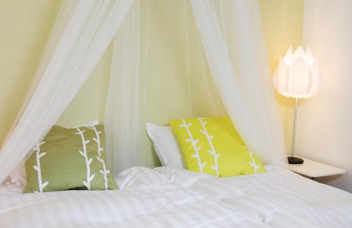 Nosund Hotel | Cozy Nösundsgården Hotell with Oceanfront Amenities
