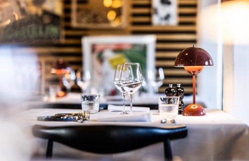 Vemb Hotel | Discover Nørre Vosborg: Pet-Friendly 4-Star Retreat