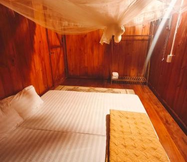 Quang Uyen Ski Chalet | Nùng An homestay