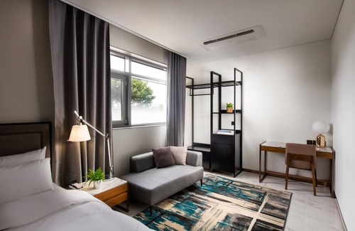 Jeonju Hotel | Discover N Bridge Hotel: Family-Friendly & Accessible Stay