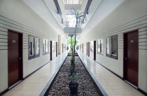 Gambir Hotel | Budget-Friendly N Hotel Harmoni Jakarta with Breakfast Included