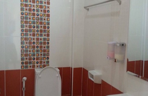 Surin House | Budget-Friendly N-Joy Place with Restaurant & Family Kitchen