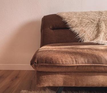 Puke House | Top-Rated N'konak Guesthouse: Pet Friendly & Child-Friendly