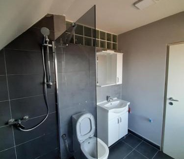 Puke House | Top-Rated N'konak Guesthouse: Pet Friendly & Child-Friendly