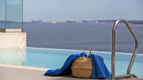 Pirgi Villa | Elegant N&L Villas: Oceanfront Stay with Pool & 9.5 Rating