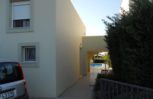 Haraki Villa | Elegantly Designed Villa with Private Pool in Haraki