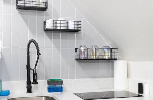 Logan Square Apartment | Cozy N Ridgeway Apartment in Logan Square with Arcade & Patio