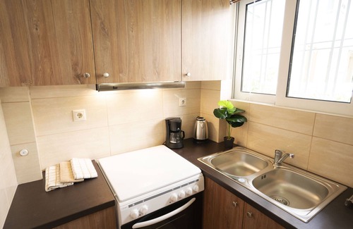 Nea Smirni Apartment | Elegant N. Smirni Square Apartment: Pet & Child Friendly