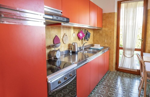 Villaggio Taunus Villa | Seaside Escape at N272 - Numana with Pet-Friendly Amenities