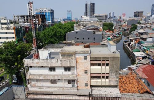 Gambir Hotel | Budget-Friendly Stay at N3 Zainul Arifin Hotel