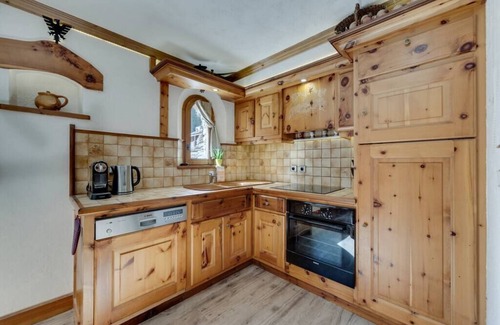 Val-d'Isere Apartment | Discover N4: Modern 48m² Apartment Near Slopes, Pet-Friendly