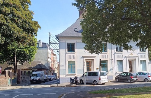 Arras Apartment | n559/5 000nArras Grand'Place Gîte, Duplex, Parking Included