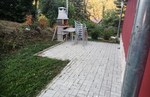 Liba Ski Chalet | Experience NA ČERVENE LOUCE Relax-LIBA: Pet-Friendly Escape