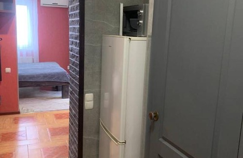 Kharkiv House | Inviting Na Bukovinskoy Guest House with Pool & Breakfast