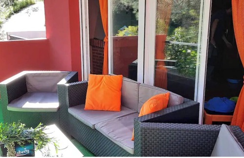 San Martin de Valdeiglesias Apartment | Experience Nature at San Juan Reservoir with Pool & Spa