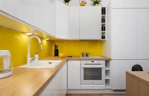 Krzyki Apartment | Bright Studio with Kitchen & Air Conditioning in Wrocław