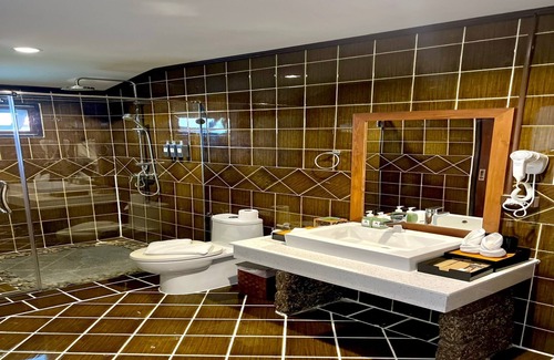 Tha Sala Hotel | Relax at Na Mantra Resort SHA with Pool and Family Amenities