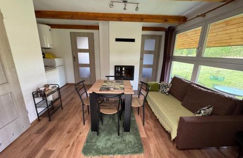 Narol Apartment | Pet-Friendly Na Piaskach Domek nad rzeką with 9.8 Rating