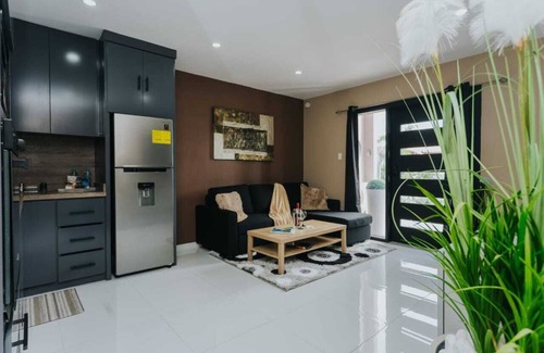 Santa Cruz Apartment | Relaxing Retreat on One Happy Island: Spa & Hot Tub Awaits