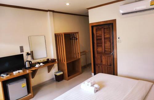 Chiang Khan Hotel | Discover Family-Friendly Comfort at Na Soi 5 Chiangkhan