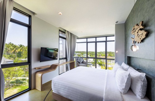 Bang Khonthi Hotel | Relax at Na Tree Tara Riverside Resort Amphawa - 4-Star Escape