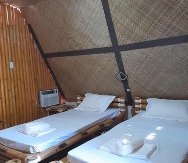Danao Cabin | Family-Friendly Na Wa Cottages with Kitchen Amenities