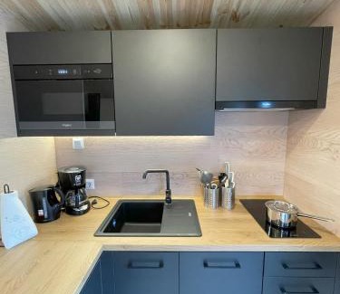 Nabburg House | Pet-Friendly Tiny Haus 6: Perfect for Families & Guests