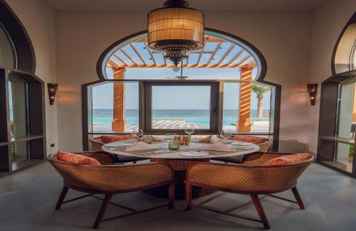 Al Aqah Hotel | Indulgent Naama Beach Villas & Spa with Private Pool Access