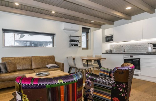 Ahtari House | Naava Chalet 101: Lake View with Spa & Family-Friendly Amenities