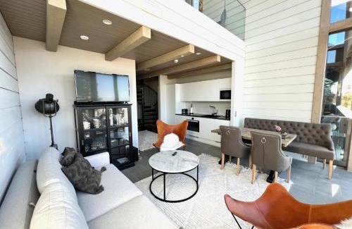 Ahtari Apartment | Naava Chalet Loft 303 - Family-Friendly Mountain Retreat