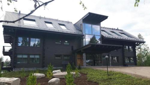 Ahtari Apartment | Family-Friendly Getaway at Naava Chalet Pikku Panda