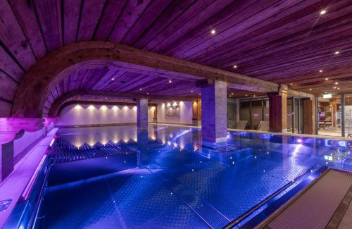 Zermatt Hotel | Experience Naco Aparthotel: Oceanfront & Spa Retreat Awaits