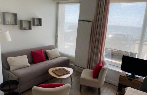 Ambleteuse Apartment | Cozy Appartement Ambleteuse - 9.7/10 Guest Rated Getaway