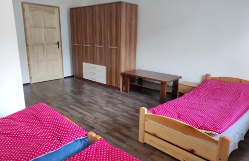 Alsotelekes House | Discover NADENKA & MGR Vendégház: Family-Friendly Retreat