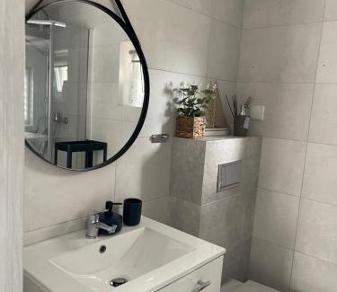 Leba Cabin | Child-Friendly Retreat at Nadmorski Zakątek 2 - Guest Rated 9.2