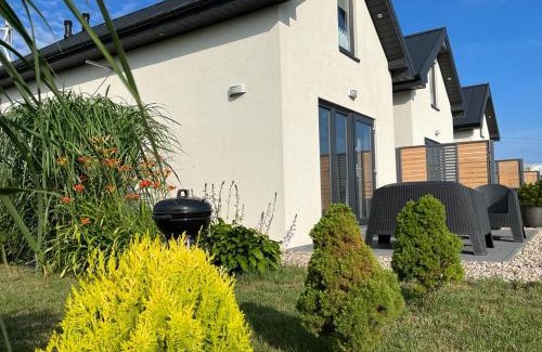 Leba Cabin | Child-Friendly Retreat at Nadmorski Zakątek 2 - Guest Rated 9.2