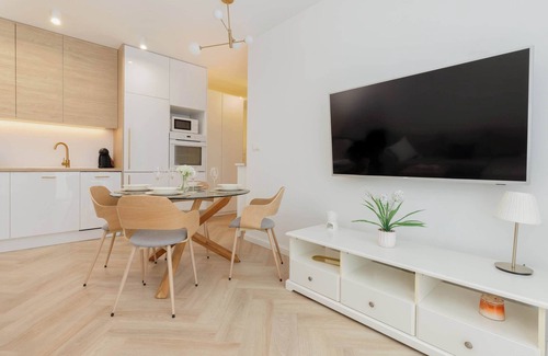 Gdynia Apartment | Nadmorskie Tarasy 9 Gdynia | Apartment with Parking