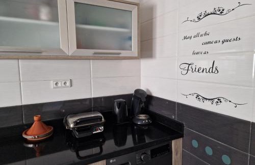 Hay Al Matar Apartment | Top-Rated Nador Khattabi 2-19: Family-Friendly Retreat