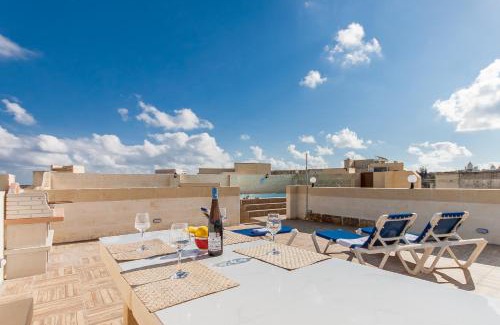 Nadur House | Gozitan Villa with Pool: Family-Friendly Retreat Awaits