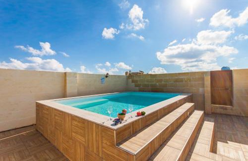 Nadur House | Gozitan Villa with Pool: Family-Friendly Retreat Awaits