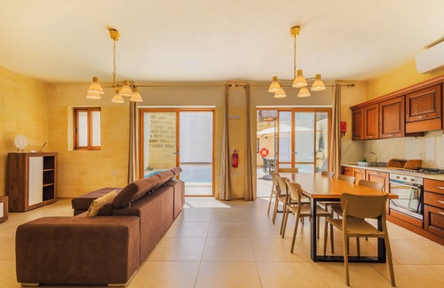 Nadur Apartment | Discover Nadurin Holiday Home: Family & Pet-Friendly Retreat