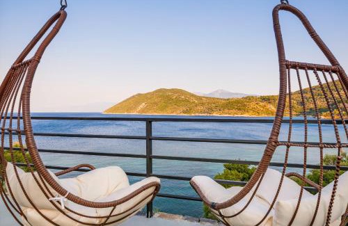 Kerveli Apartment | Experience Nafsika Villas: Oceanfront Bliss with Spa