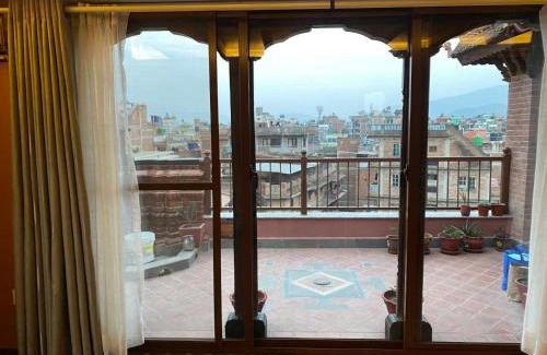 Thimi Bed & Breakfast | Cozy Nagadesh Homestay: Child-Friendly Getaway Awaits