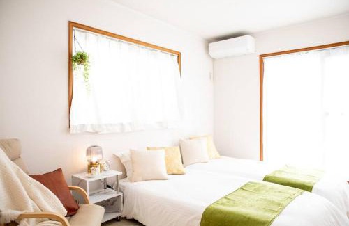 Kuwana Villa | Inviting Nagashima Riverside House: Pet-Friendly Retreat