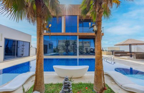 Fujairah House | Inviting Holiday Homes in Ḩaşat al Bidīyah, UAE